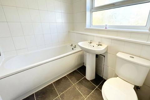 121 Goodison Boulevard, Cantley, Doncaster, DN4 6DD