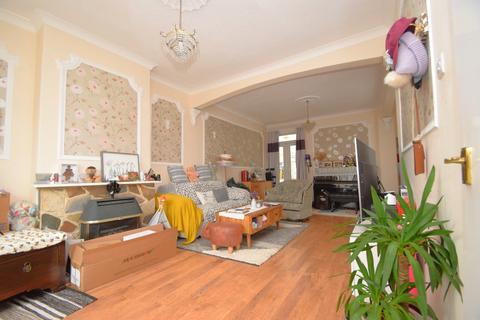 3 bedroom end of terrace house for sale, Inglis Road, Hampshire PO5