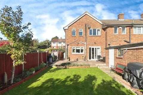 22 Fens Way, Swanley, BR8 7SW