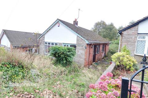 2 bedroom detached bungalow for sale, Stratheden Road, Stoke-On-Trent ST6 7PE