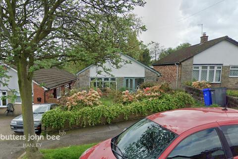 2 bedroom detached bungalow for sale, Stratheden Road, Stoke-On-Trent ST6 7PE