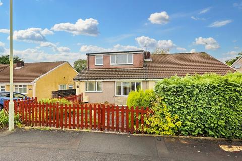 3 bedroom semi-detached bungalow for sale, Heol Clwyddau, Pontypridd CF38