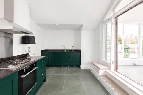 2 bedroom penthouse to rent, Lansdowne Road, Notting Hill, W11