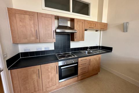 2 bedroom flat to rent, Savile Court, Savile Street, Huddersfield, HD3 4JT