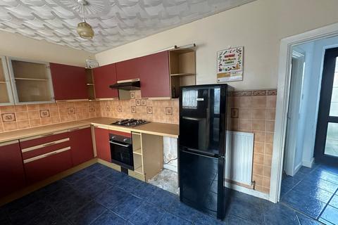 2 bedroom semi-detached house for sale, Dolau Fach, Llanelli, SA15