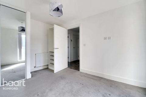 2 bedroom apartment for sale, Verve Apartments, Romford, RM1 3FD