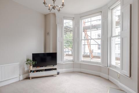 1 bedroom flat for sale, Ladbroke Grove, Notting Hill, London