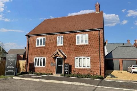 4 bedroom detached house for sale, Wimborne