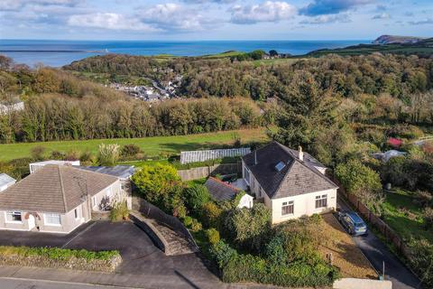 4 bedroom detached bungalow for sale, Killarney, Plas Y Fron, Fishguard