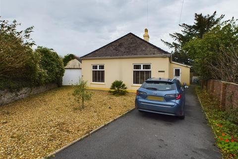 4 bedroom detached bungalow for sale, Killarney, Plas Y Fron, Fishguard