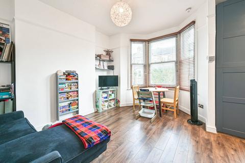 2 bedroom flat for sale, Dunster Gardens, Queen's Park, London, NW6