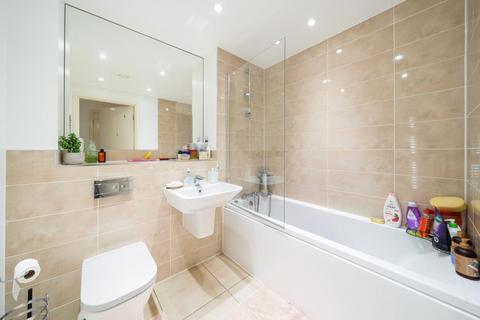 2 bedroom flat for sale, Slough,  Berkshire,  SL1