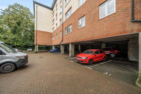 2 bedroom flat for sale, Slough,  Berkshire,  SL1