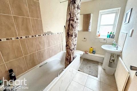 10 Braunston Close, Northampton, NN4 8QZ