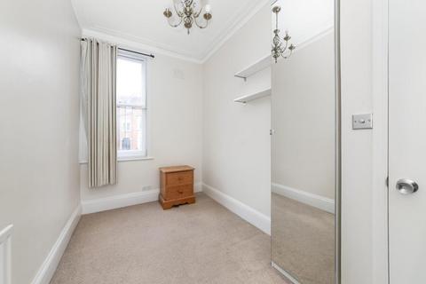 2 bedroom apartment to rent, Norwood Road, London