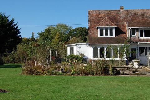 2 bedroom semi-detached house to rent, Clapham Hill, Whitstable, CT5 3DJ