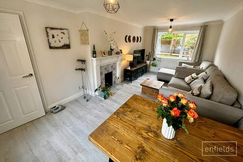 16 Middleton Close, Southampton, SO18 2FP