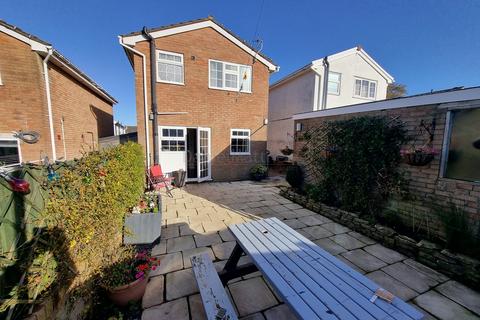 3 bedroom detached house for sale, The Pastures, Barry, The Vale Of Glamorgan. CF62 9ET