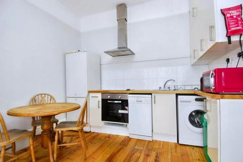 1 bedroom flat to rent, 6 Lockyer Road, Plymouth PL3