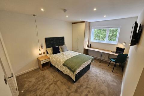 1 bedroom in a house share to rent, Room 5, 49 Barnstock, Bretton, Peterborough, PE3