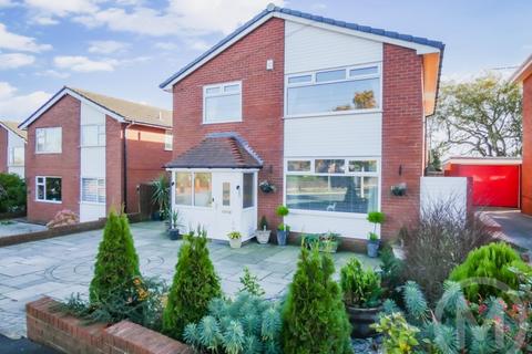 4 bedroom detached house for sale, Warbreck Hill Road, Bispham