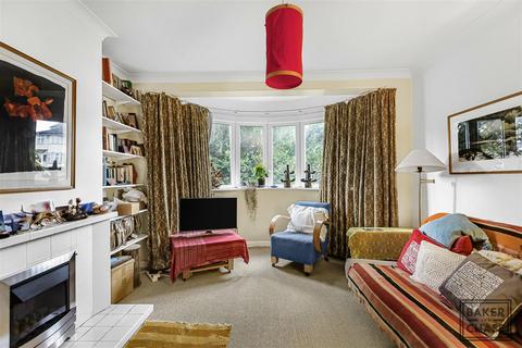 4 bedroom semi-detached house for sale, Gallants Farm Road, East Barnet EN4