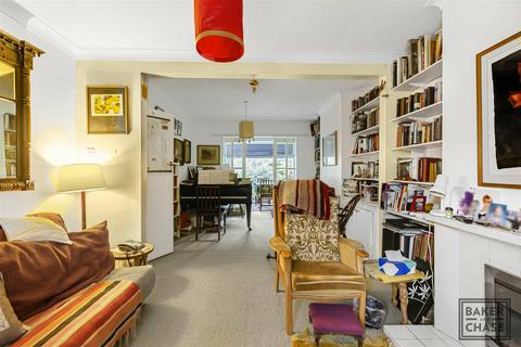 4 bedroom semi-detached house for sale, Gallants Farm Road, East Barnet EN4