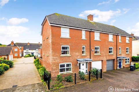 83 Withy Close, Romsey, SO51 7SA