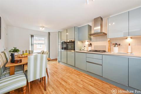 83 Withy Close, Romsey, SO51 7SA