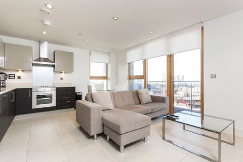 1 bedroom apartment to rent, Streamlight Tower, London E14