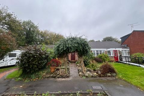 4 bedroom terraced bungalow for sale, Fairview Close, Ashton-in-Makerfield, Wigan, WN4 8QX