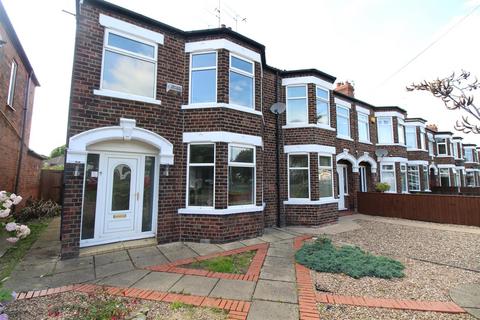 3 bedroom end of terrace house to rent, Fairfax Avenue, Hull