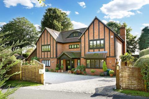 5 bedroom detached house for sale, Lime Walk, Pinkneys Green, Berkshire, SL6