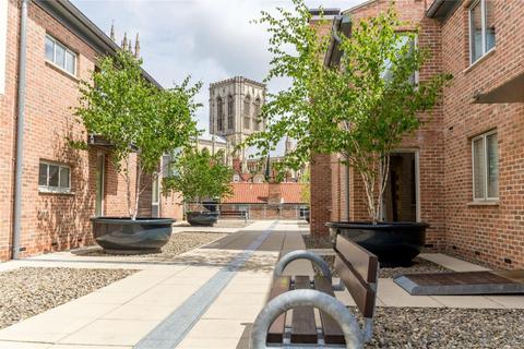 2 bedroom apartment for sale, Stonegate Court, York