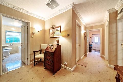 Scarsdale The Avenue, Collingham, Wetherby, LS22 5BU