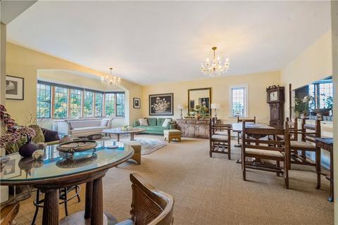 2 bedroom apartment for sale, Mavelstone Road, Bickley, Kent