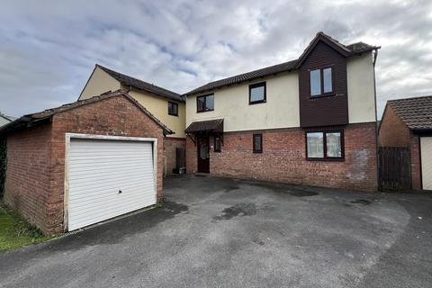 3 bedroom detached house for sale, Plas Penwern, Johnstown, Carmarthen