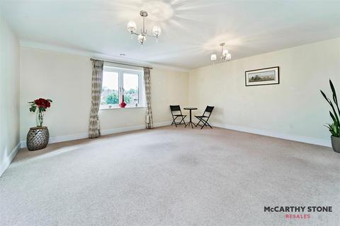 2 bedroom apartment for sale, Algar Court, Penn Road, Wolverhampton