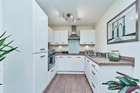 2 bedroom apartment for sale, Algar Court, Penn Road, Wolverhampton