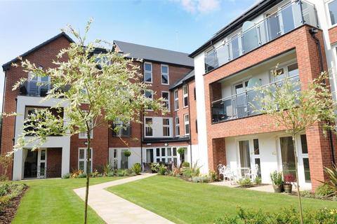 2 bedroom apartment for sale, Algar Court, Penn Road, Wolverhampton