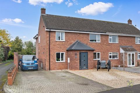 4 bedroom semi-detached house for sale, Titheway, Evesham WR11