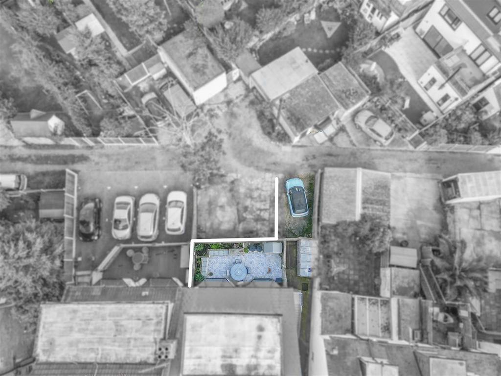 Garden/Parking Plot