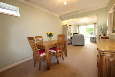 2 bedroom detached bungalow for sale, Consort Road, Eastleigh