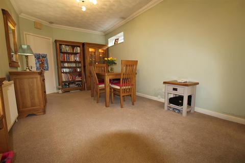 2 bedroom detached bungalow for sale, Consort Road, Eastleigh