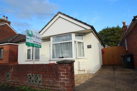 2 bedroom detached bungalow for sale, Consort Road, Eastleigh