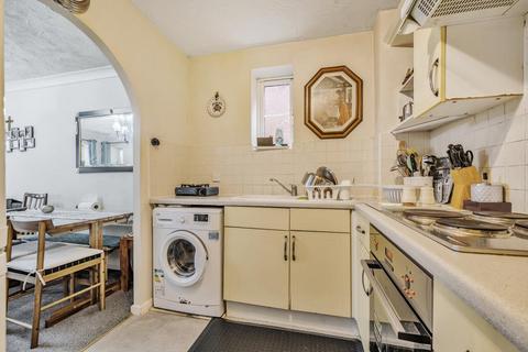 2 bedroom flat for sale, Central Reading,  Berkshire,  RG1