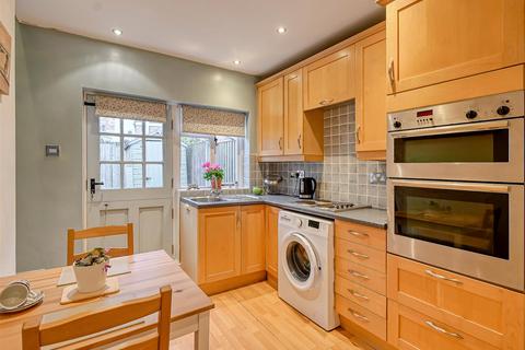 2 bedroom terraced house for sale, 5 Cliff Road, Bridgnorth