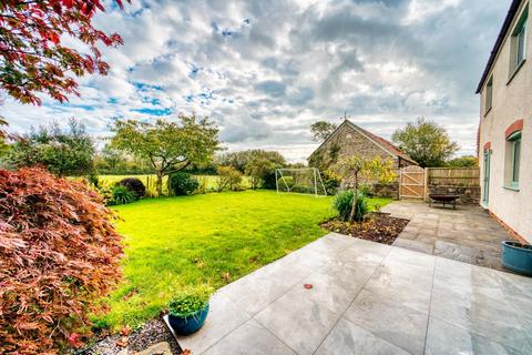 4 bedroom detached house for sale, Wonderful family home boasting an Idyllic village position in Kingston Seymour