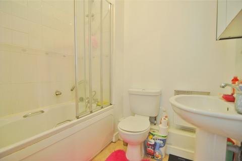 28 Beechwood Close, Nailsworth, Stroud, GL6 0BG