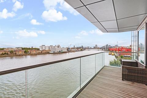 2 bedroom apartment for sale, Riverside Quarter, Wandsworth, SW18